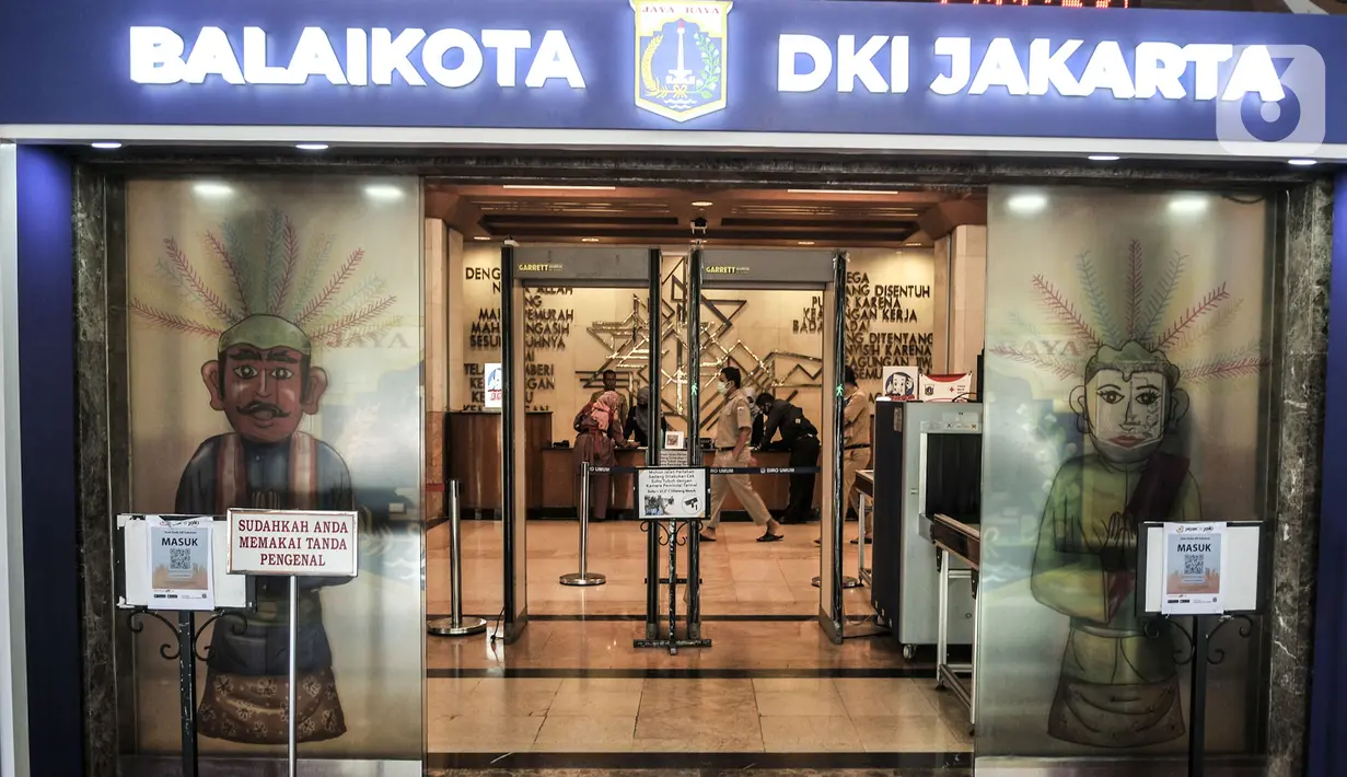 Gubernur dan Wagub DKI Jakarta terpaksa ditutup sementara setelah Anies Baswedan dikabarkan terkonfirmasi positif Covid-19 berdasarkan hasil tes usap pada Senin (30/10) kemarin.  (merdeka.com/Iqbal S. Nugroho)