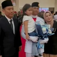6 Potret Pengukuhan Anak Denny Cagur Jadi Paskibraka Banten HUT RI ke-80, Bikin Bangga