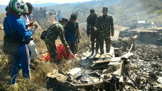 [LIPUTAN6.COM] 20161218-Hercules TNI AU Jatuh di Wamena-Papua