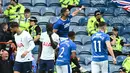 Striker Rangers, Antonio Colak (tengah) berselebrasi usai mencetak gol ke gawang Tottenham pada pertandingan persahabatan di Stadion Ibrox di Glasgow (23/7/2022). Tottenham menang tipis atas Rangers 2-1. (AFP Photo/Andy Buchanan)