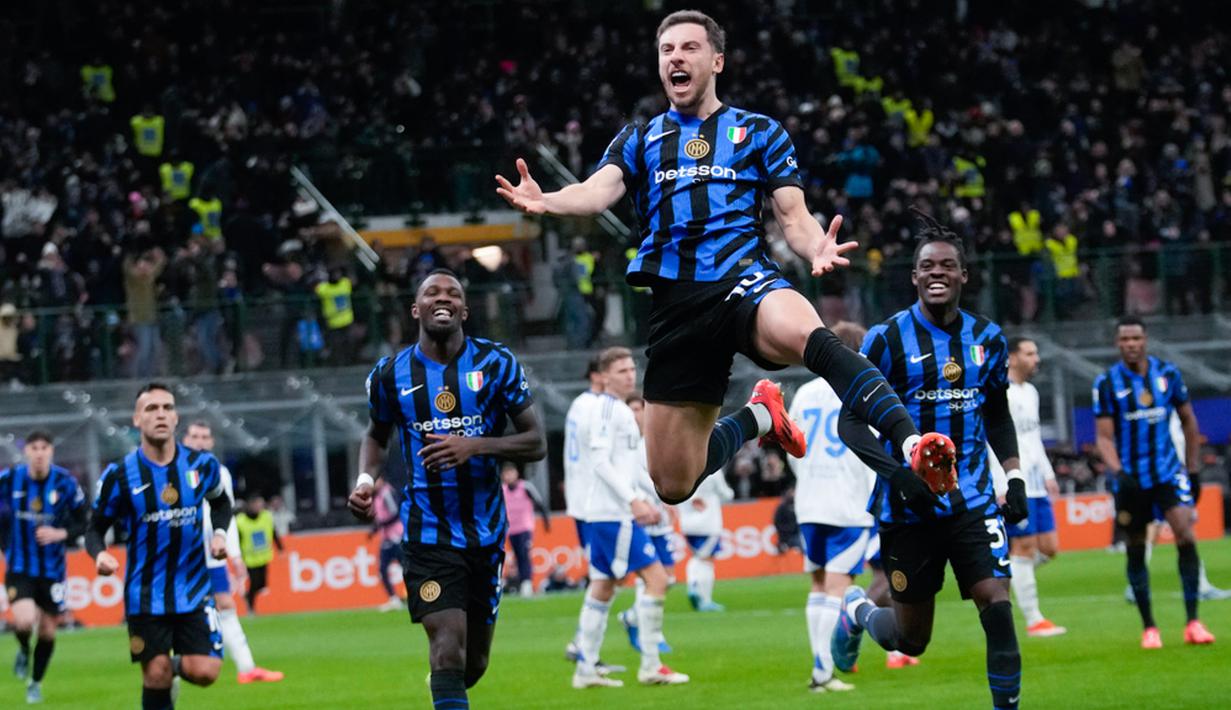 Inter Milan berhasil mengalahkan Como 1907 pada lanjutan Liga Italia di Stadion Giuseppe Meazza berkat penampilan dua pemain mereka yang gemilang, yakni Carlos Augusto dan Marcus Thuram. (AP Photo/Luca Bruno)