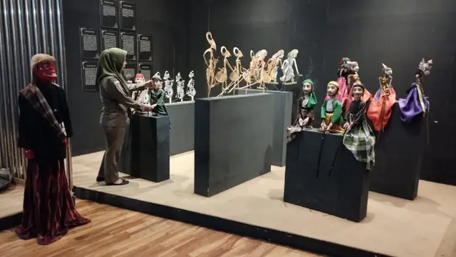 Mengenal Sejarah Pewayangan Nusantara di Galeri Wayang Purwakarta