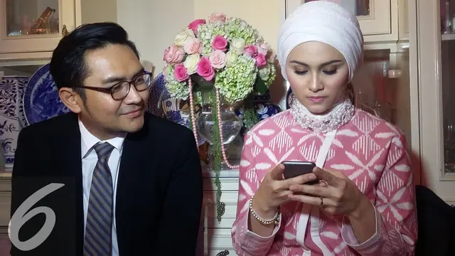 Zee Zee Shahab dan Prabu Revolusi