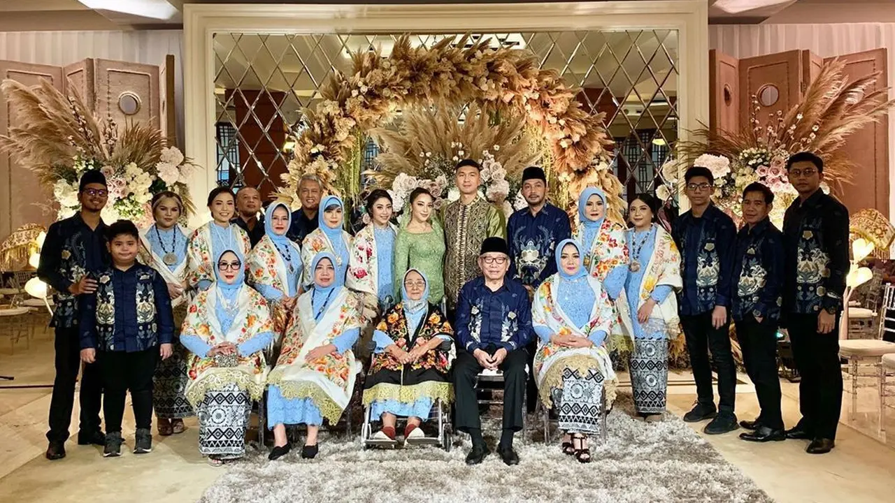 6 Momen Pertunangan Nikita Willy dan Indra Priawan, Digelar Tertutup