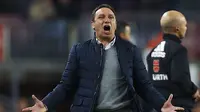  Eusebio Sacristan Buat Barcelona Gigit Jari