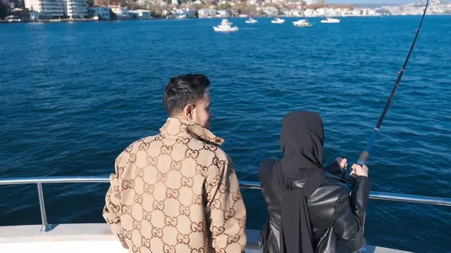 5 Potret Liburan Gilang Crazy Rich Malang ke Turki, Gaya Bak Raja Jadi Sorotan
