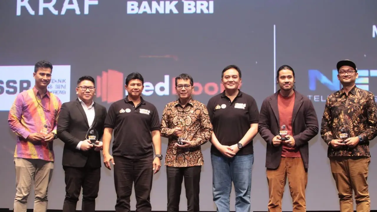 Menteri Pariwisata dan Ekonomi Kreatif Wisnutama bersama para juri  Police Movie Festival (PMF) 2019. (Istimewa)