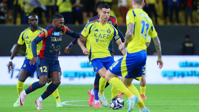 Foto: Momen Cristiano Ronaldo Cetak Gol ke-915, Bukti Usia Hanya Angka