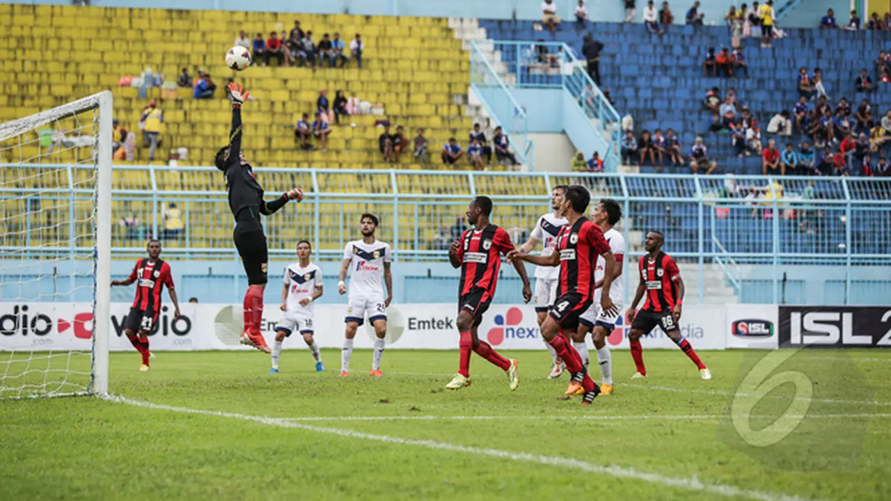 Persipura Singkirkan Mitra Kukar di SCM Cup 2015