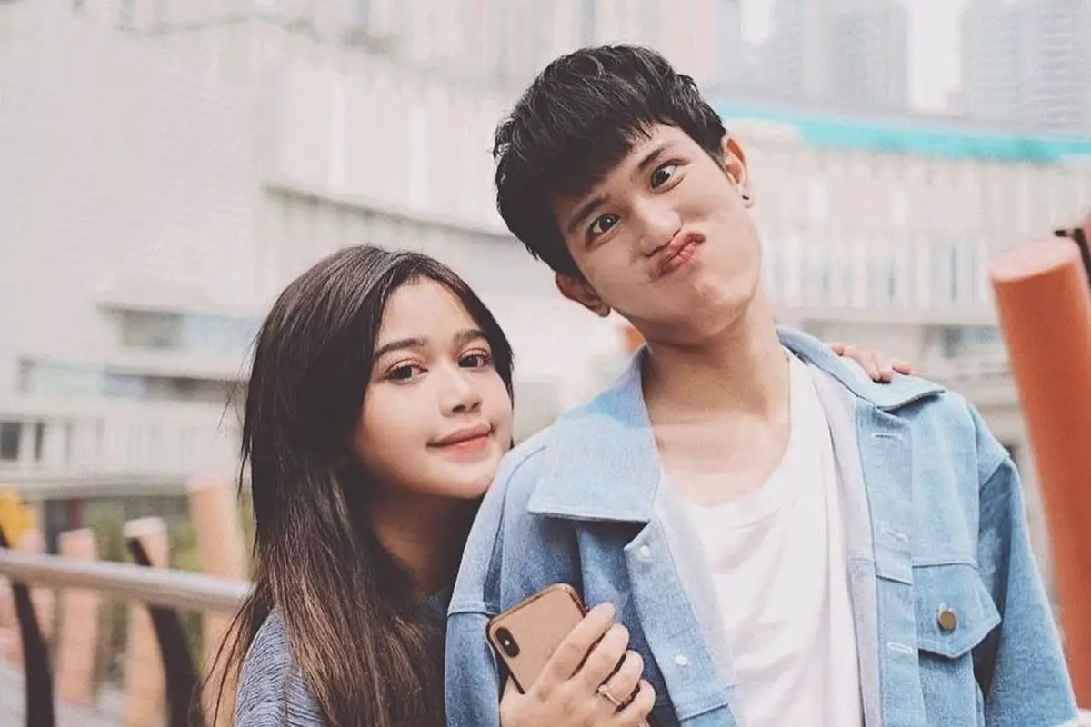 Putus Usai Dua Tahun Pacaran, Ini 6 Potret Manis Brisia Jodie dan Julian Jacob