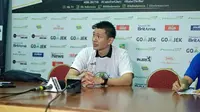 Pelatih Satria Muda, Youbel Sondakh. (Bola.com/Budi Prasetyo Harsono)