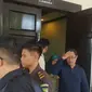 Sofyan Hadi Candra Yakub (baju putih) setelah menjalani sidang vonis di Pengadilan Negeri Jember. (Istimewa)