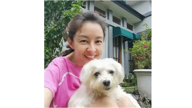 Putri Patricia Tetap Cantik Meski Tak Lagi Muda