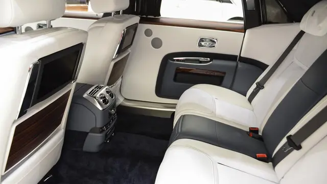 Rolls-Royce Ghost EWB