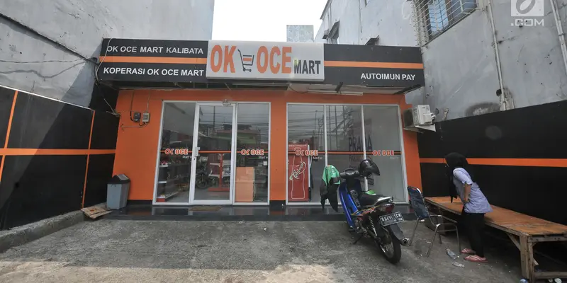 Kondisi OK OCE Mart Kalibata yang Hampir Bangkrut