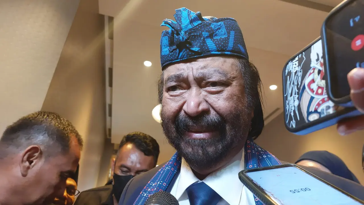 Ketua Umum Partai Nasional Demokrasi (NasDem) Surya Paloh di Pelantikan Pengurus DPW NasDem Provinsi Banten, di Novotel Kota Tangerang, Selasa (17/10/2023) (Liputan6.com/Pramita Tristiawati)