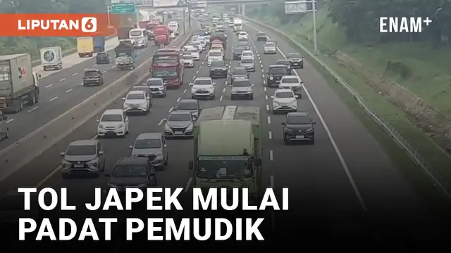 Ribuan Kendaraan Padati Ruas Tol Jakarta-Cikampek