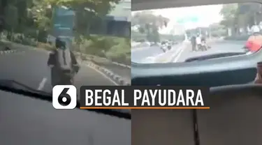 Aksi heroik pengendara mobil ini saat berusaha mengejar pelaku begal payudara berhasil.