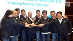 Jajaran Direksi dan Leader Astra Financial foto bersama acara pernyataan komitmen di Jakarta, Kamis (14/3). Didukung enam Lembaga Jasa Keuangan (LJK) Astra Financial kembali menjadi sponsor utama GIIAS 2019. (Liputan6.com/HO/Eko)