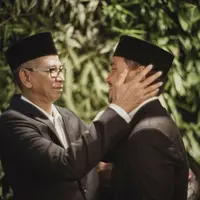 Hamish Daud dan ayahanda Raisa (dok. Bridestory)