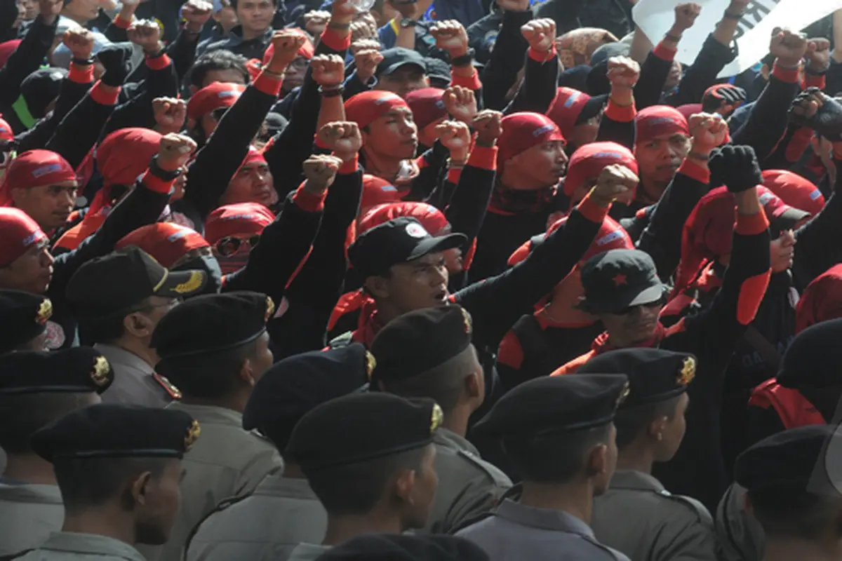 Ratusan Buruh Metal Dukung KPK