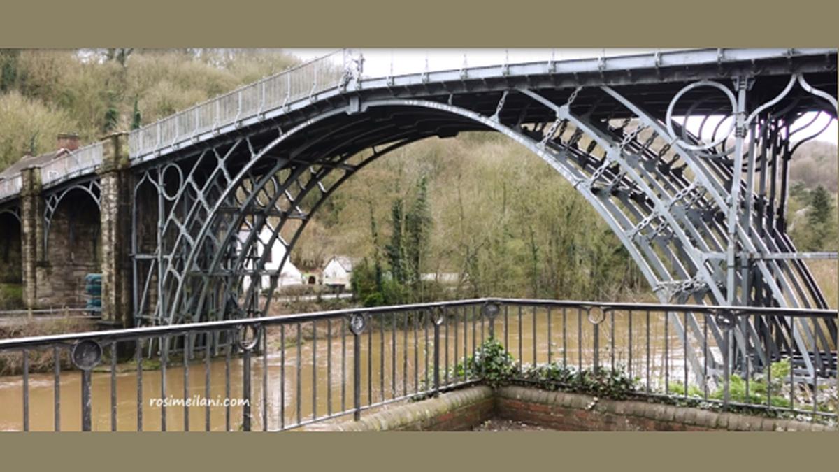 Jembatan besi pertama yang dibangun setelah era revolusi industri adalah