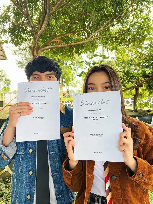 Megan Domani dan Farhan Rasyid tengah syuting Vidio Sinetron My Love My Enemy Season 2 (Foto: Instagram/megandomani1410)