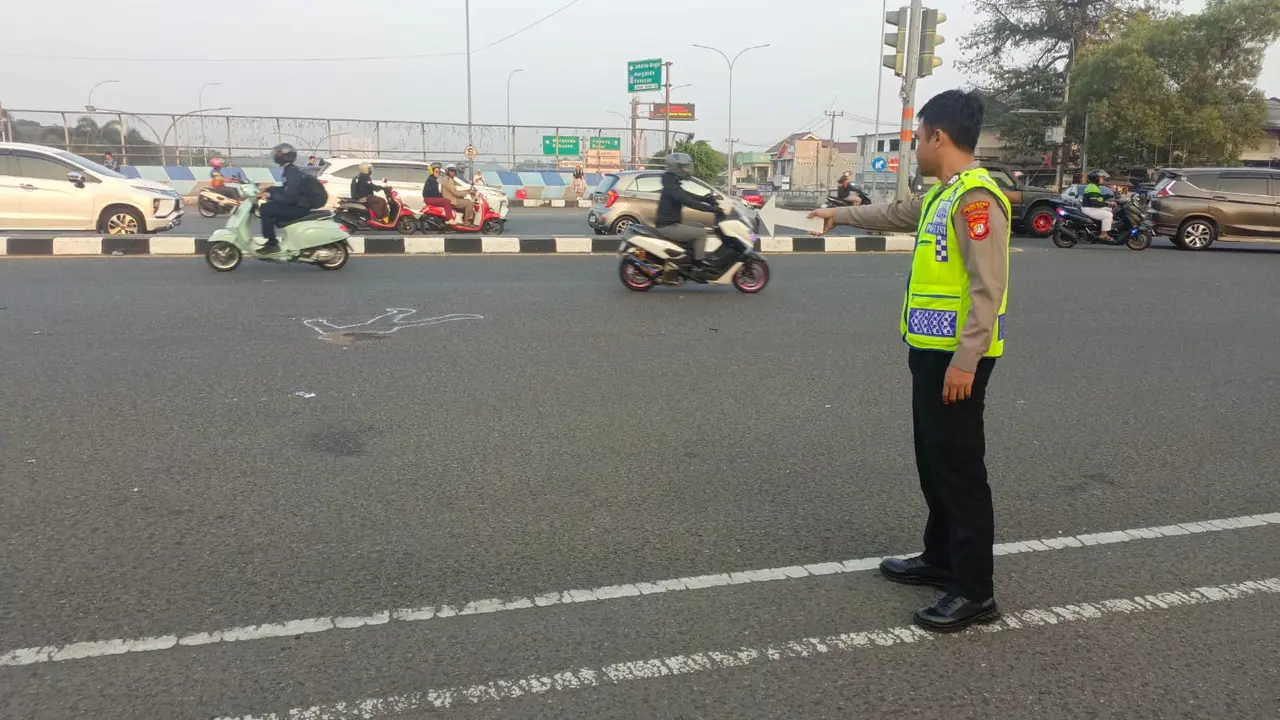 Kecelakaan maut di perempatan Cisalak Depok
