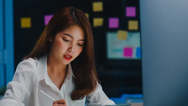 Ilustrasi fokus di masa kini