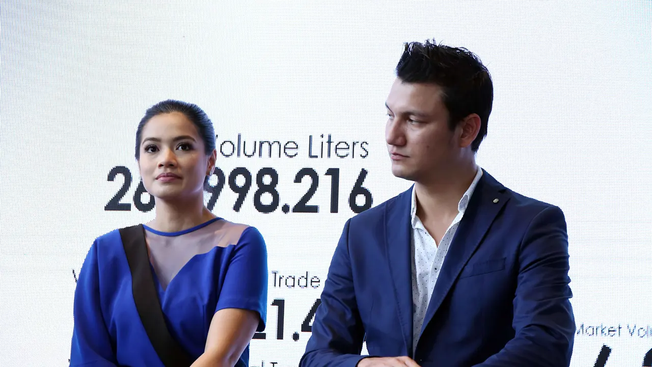 [Bintang] Titi Kamal dan Christian Sugiono