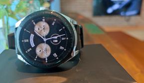 Huawei Watch Buds (Liputan6.com/Giovani Dio Prasasti)