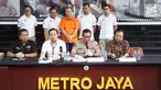 Kabid Humas Polda Metro Jaya Kombes Pol Argo Yuwono memberikan keterangan dalam jumpa pers di Jakarta, Selasa (13/8/2019). Subdit I Kamneg Ditreskrimum PMJ menangkap pria berinisial HM, pelaku penipuan yang mengaku bisa meloloskan calon Pegawai Negeri Sipil (PNS). (Liputan6.com/Immanuel Antonius)