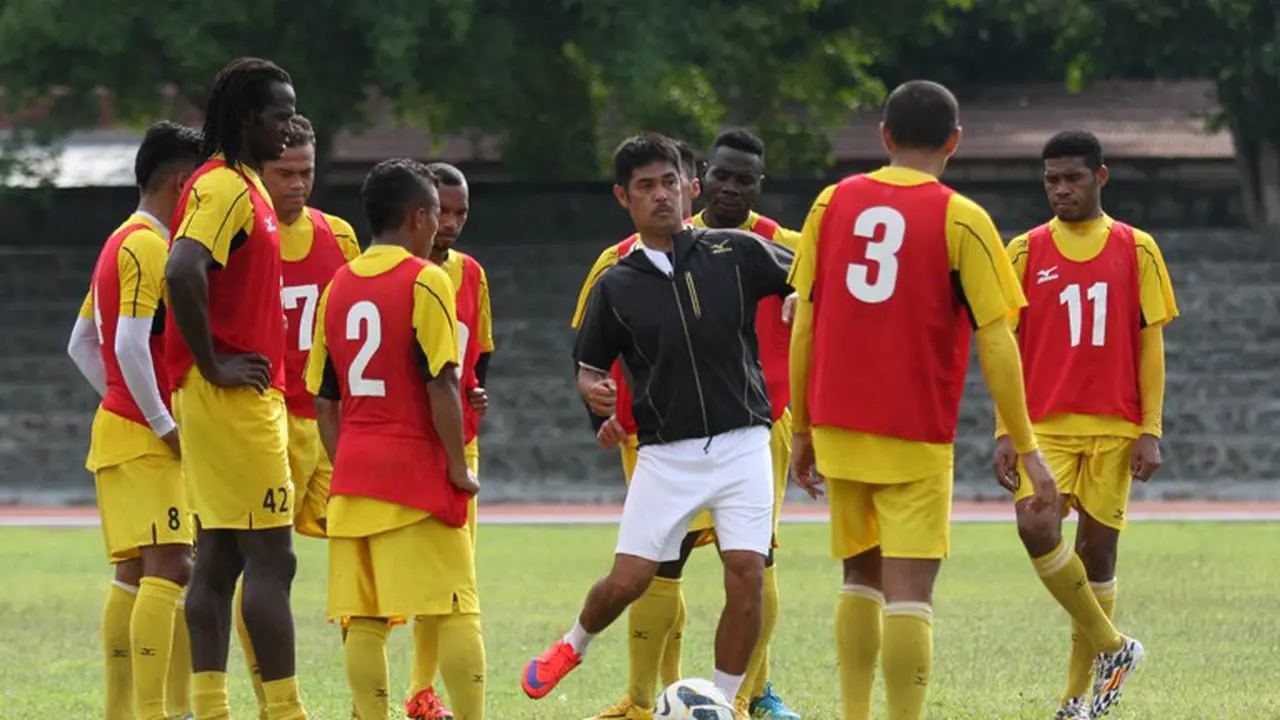 Nilmaizar Semen Padang