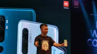 Country Director Xiaomi Indonesia Alvin Tse merilis Mi Note 10 Pro di Kawasan SCBD Jakarta, Sabtu (4/1/2020). Liputan6.com/ Agustin Setyo W.