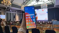 Handson Redmi 12, smartphone Rp 2 jutaan terbaru Xiaomi yang tawarkan desain mewah dan memori lega. (Liputan6.com/ Agustin Setyo Wardani).