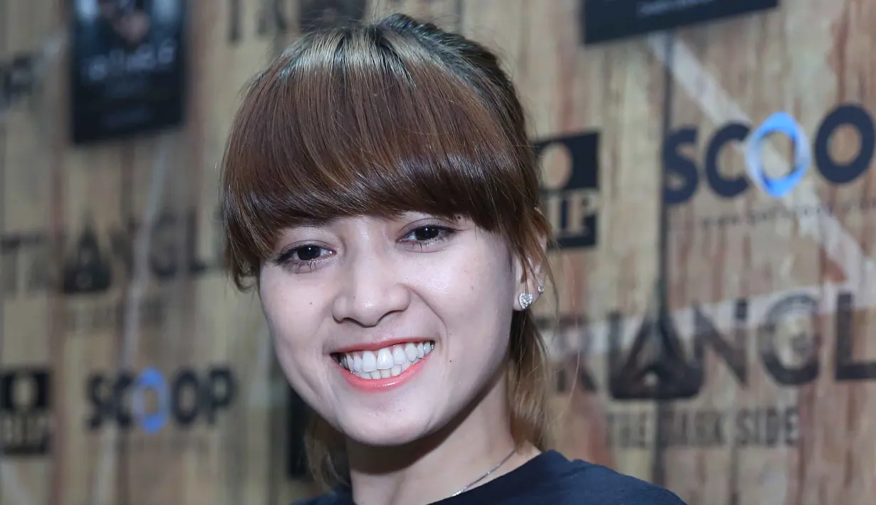 "Kaget karena aku aja enggak nyangka aku dibikin cerita seperti ini. Mas (Deddy), karakternya gini? Serius? Tapi nanti penonton juga bisa lihat Chika, oh bisa ya kayak gitu," ujarnya. (Nurwahyunan/Bintang.com)