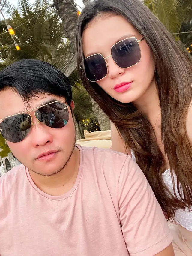 Diduga Putus dari Lucinta Luna, Ini 7 Potret Kebersamaan Abash dengan Jeje