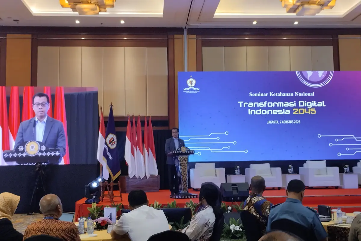 Gubernur Lembaga Ketahanan Nasional (Lemhanas) RI Andi Widjajanto mengatakan, Indonesia mengalami 2.200 serangan siber setiap per satu menitnya pada 2023 ini.