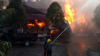Warga di kawasan Jalan Balam, Kelurahan Sei Sikambing, Kecamatan Medan Sunggal dihebohkan dengan suara ledakan