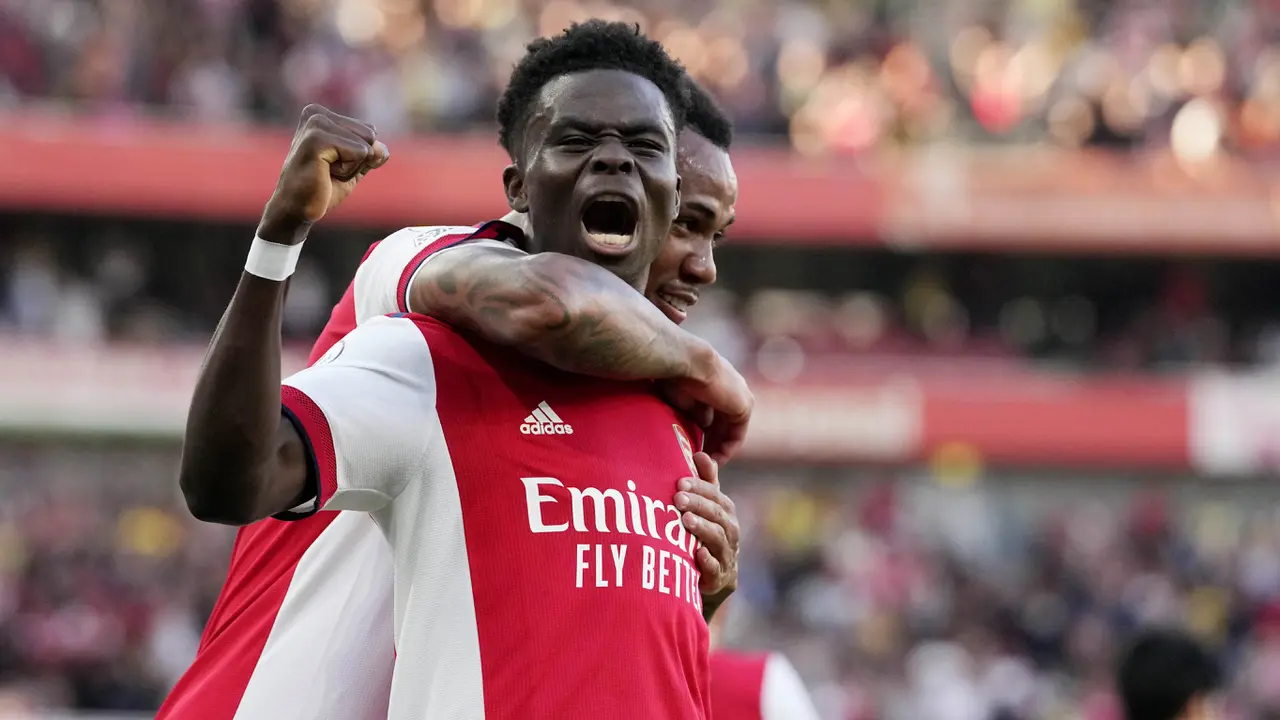 Foto: Bukayo Saka Cetak Asisst dan Gol, Arsenal Kembali ke Jalan yang Benar