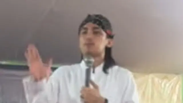 Gus Ulin (SS: YT ARKA Digital Studio)