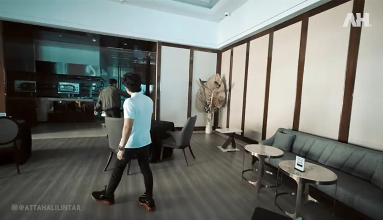 Atta Halilintar dan Aurel Hermansyah (Youtube/ Atta Halilintar)