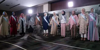 Dalam ajang pemilihan Puteri Muslimah Indonesia 2017 telah terpilih 20 nama yang keluar sebagai finalisnya. Menuju malam final nanti, para finalis pun sudah mulai mengikuti serangkaian agenda dalam masa karantina. (Deki Prayoga/Bintang.com)