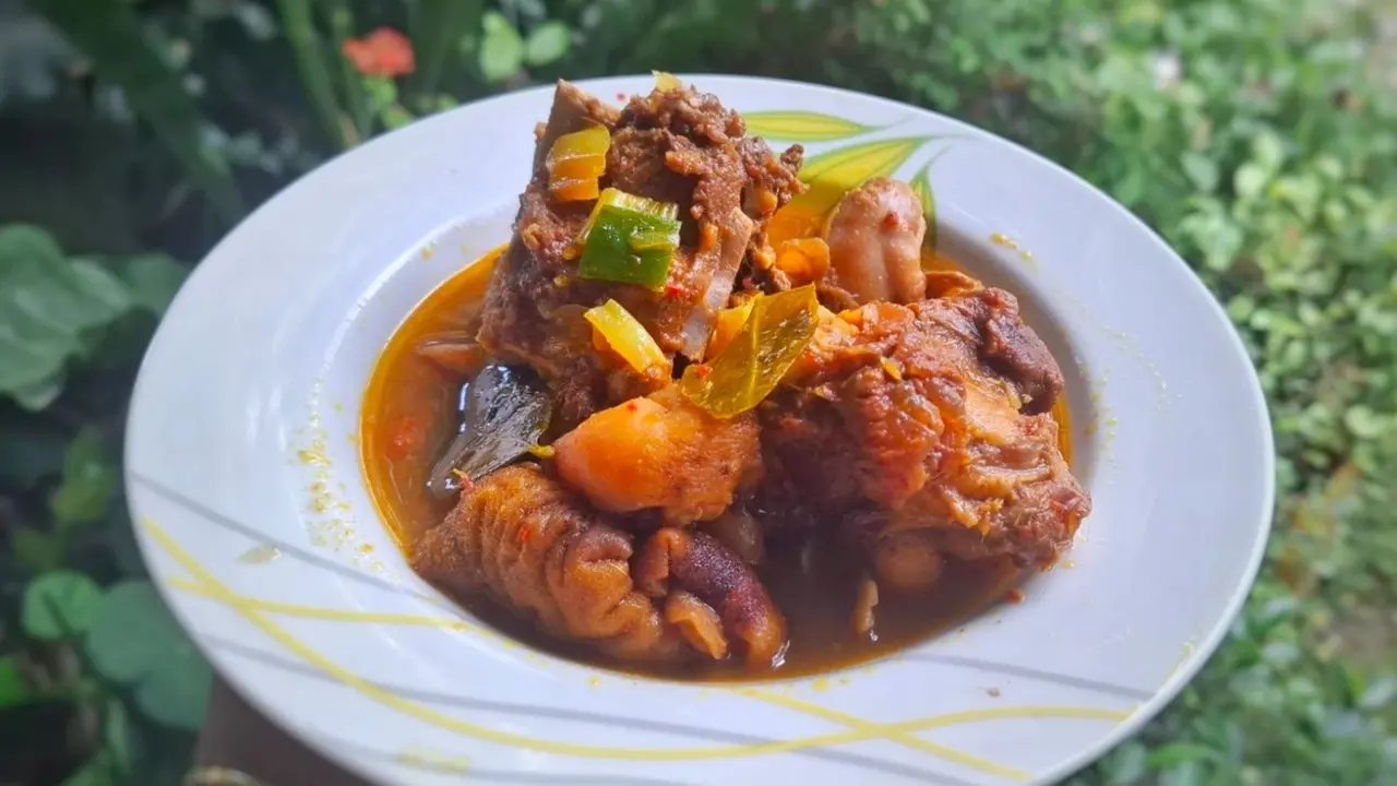 Resep gulai kepala kambing. (dok. Cookpad @mbantuk)
