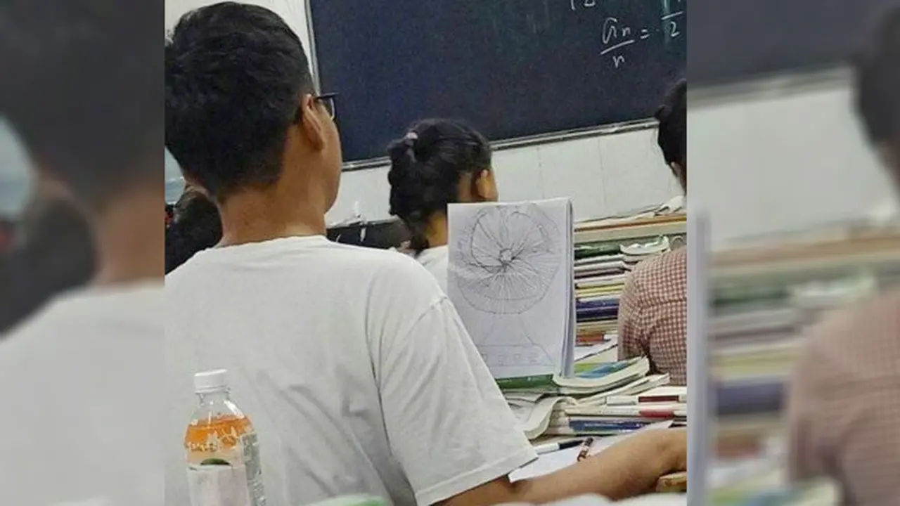 Kelewat Kreatif, 7 Cara Paling Nyeleneh Melawan Hawa Panas