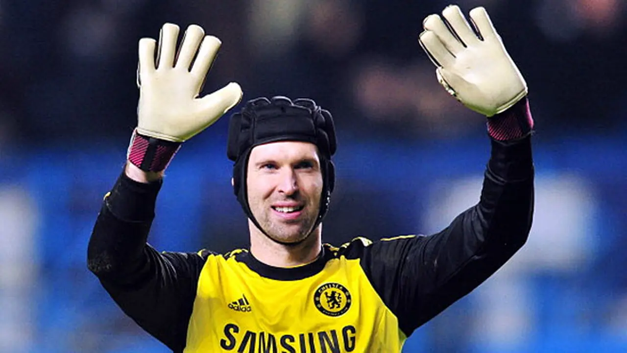 petr-cech-131229b.jpg