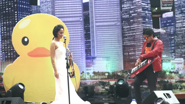 [Bintang] Senangnya, Pemenang Meikarduck Dapat Uang Rp 200 Juta