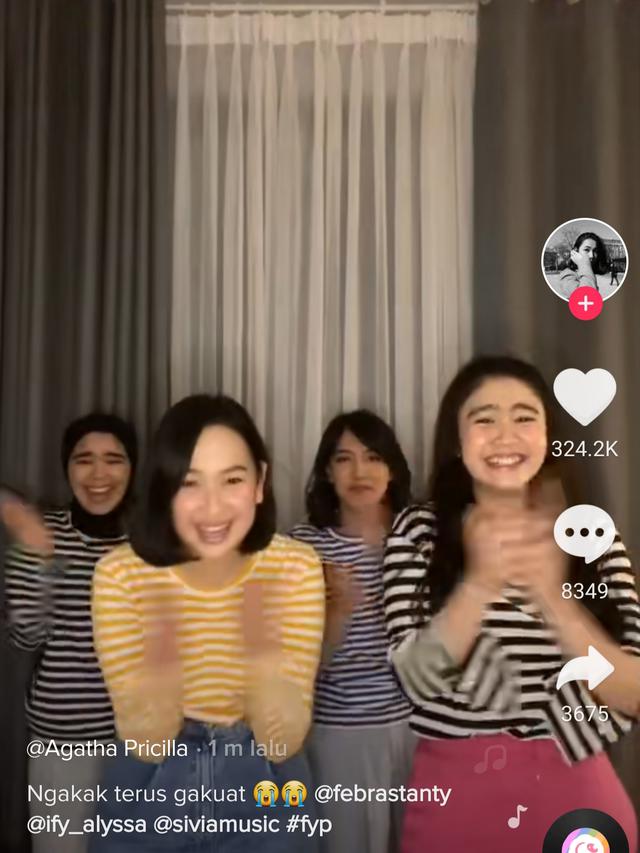 3 Tahun Berlalu, Ini 6 Momen Reuni Girlband Blink yang Tetap Kompak