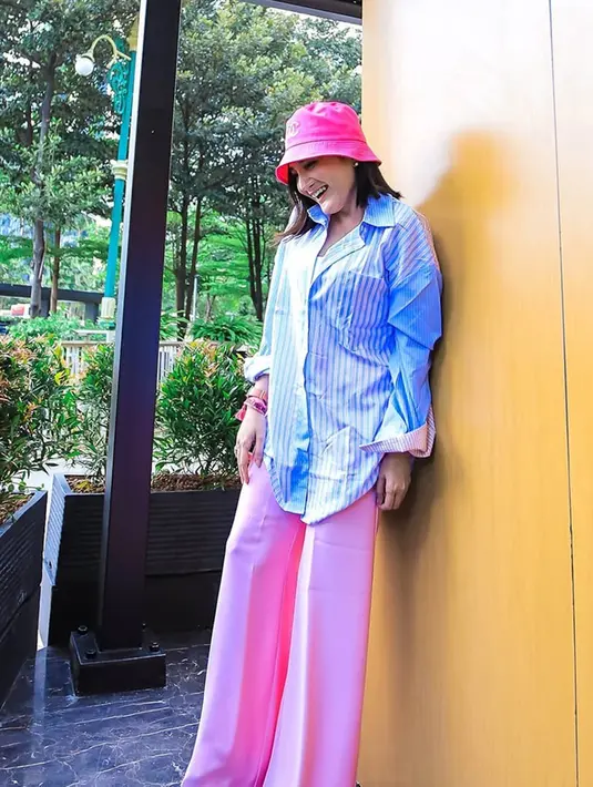 Bisa Jadi Inspirasi Gaya Kasual Kiki Amalia Yang Disebut Bak Abg