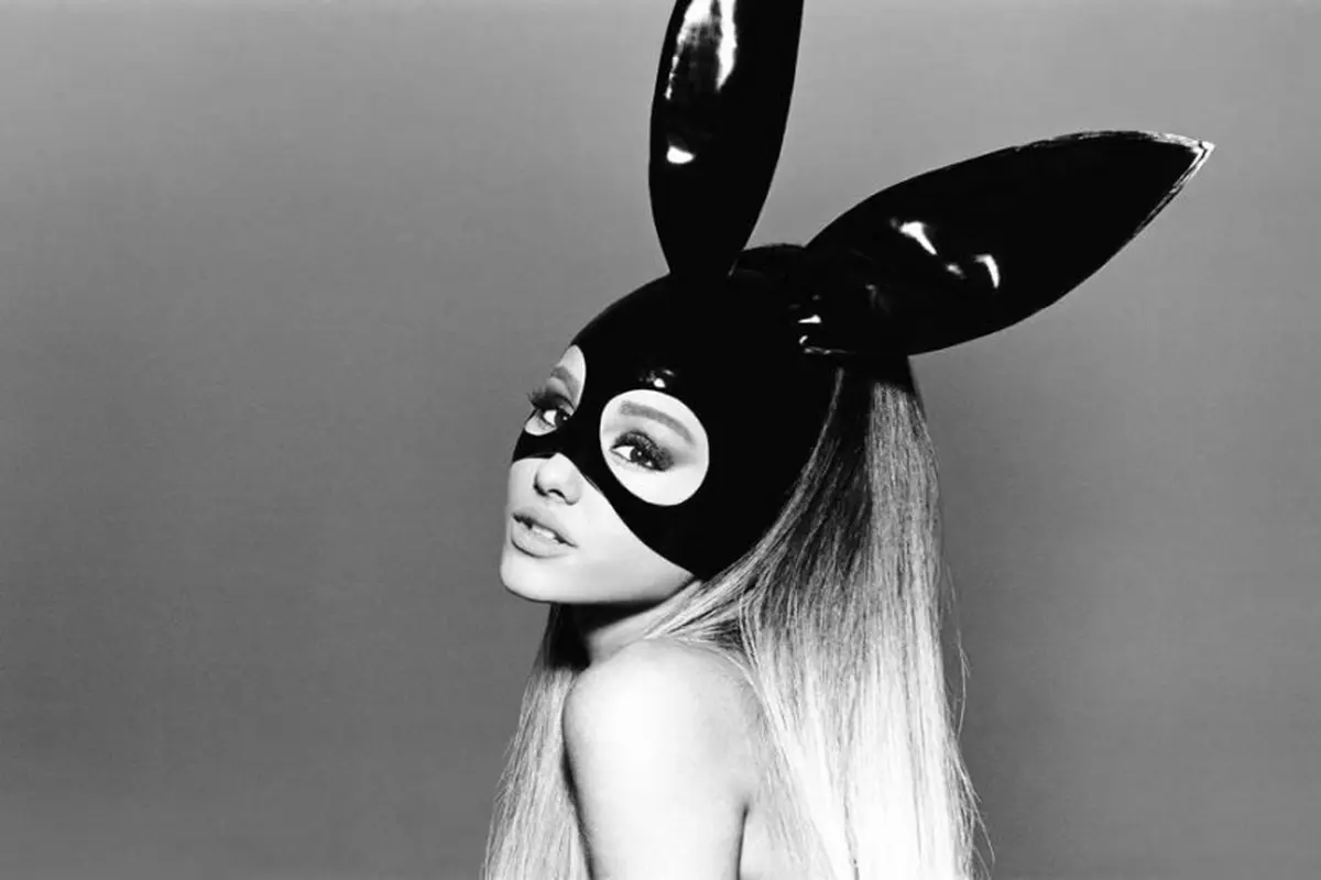 [Bintang] Ariana Grande
